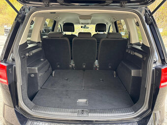 VW Touran 2.0 TDI,DSG, 7 miest - 14