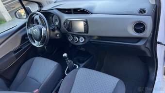 TOYOTA YARIS 1.33 BENZIN 2016 AKO NOVE KUPENE NA SLOVENSKU - 14