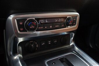 Mercedes-Benz X trieda 350 d 4matic A/T - 14