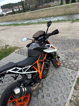 KTM 1290R Super Duke - 14