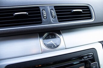 Volkswagen Passat Variant 2.0 TDI - 14