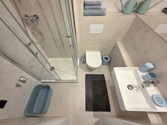 Na predaj pekný, menší 1 izbový byt na ulici Krivá, Košice - - 14