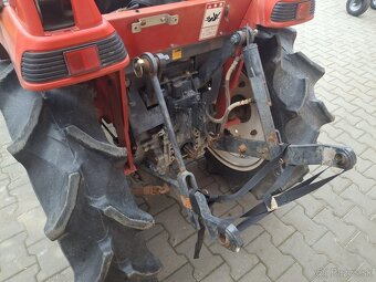 Malotraktor Yanmar AF17 nakladač - 14