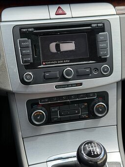 Volkswagen Passat Variant 2.0 TDI DPF Highline (162 000km) - 14