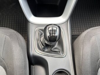 Kia Ceed SW JD 1,6 CRDi M6 SILVER - 14