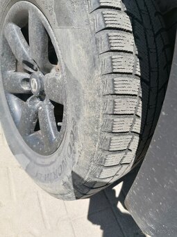 NISSAN TITAN V8 - 14