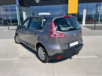 Renault Scénic 1.6 benzín - 14