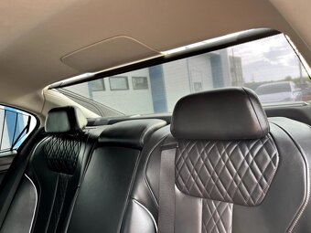 BMW 730 Xdrive - 14