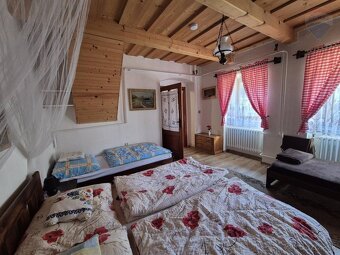 REZERVOVANÉ Chalupa v Hodruši – Hámroch, pozemok 720 m² - 14