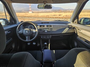 Suzuki Swift - 14