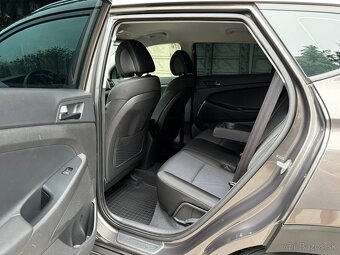 HYUNDAI TUCSON 1.6 T-GDI STYLE A/T 4x4 / SK AUTO / 1.MAJITEĽ - 14
