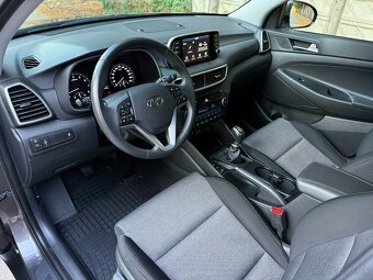 HYUNDAI TUCSON 1.6 GDI SMART/ 60 000 km/ 1.MAJITEĽ/ NEBÚRANÉ - 14
