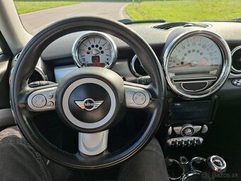 Mini Cooper 1.4 - 14