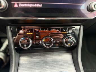 Škoda Superb Combi 2.0 TDI SCR Ambition DSG - 14