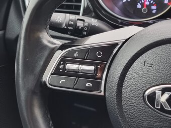 Kia Ceed SW 1.4 T-GDi Gold A/T za 13.990 € - 14