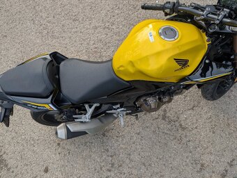 HONDA CB500F žltá 2023 - 14