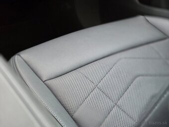 BMW X1 xDrive20d Luxury 2023, 80 288km, Záruka - 14