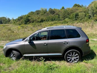 Predam vymením VW touareg 2008 4.2 benzín 260kw 225tis - 14