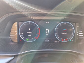 Skoda octavia 4 combi - 14