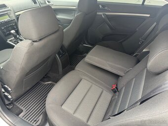 Škoda Octavia II 1.9 TDI SPORTLINE - 14