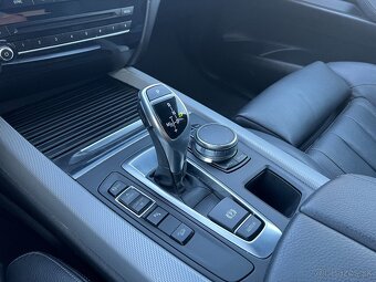BMW X5 xDrive30d A/T 2018 - 14