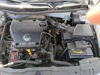 Volkswagen Golf IV - 14
