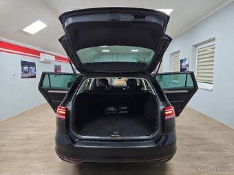 Volkswagen Passat Variant Virtual Cocpit Comfortline - 14