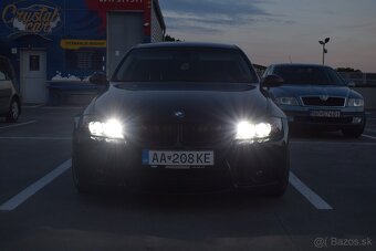BMW E90 325i - 14