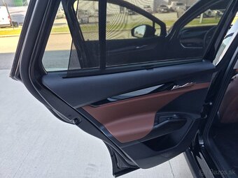 Škoda ENYAQ iV 60 SPORT EDITION BLACK INDIVIDUAL - 14