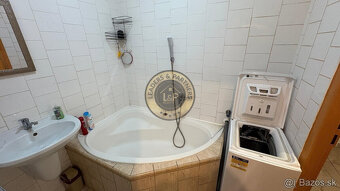 Veľký 2 izbový zariadený byt Bizetova - 14