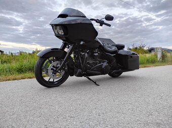 HD Road Glide - 14