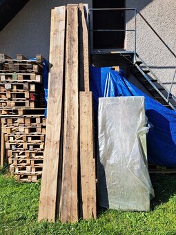 Staré drevo - guľatina, hranoly, foršty, dosky - 14