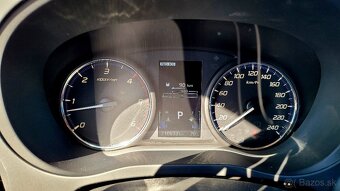 Mitsubishi Outlander 2.2 DI-D Intense+ 110kW 7.miestny - 14