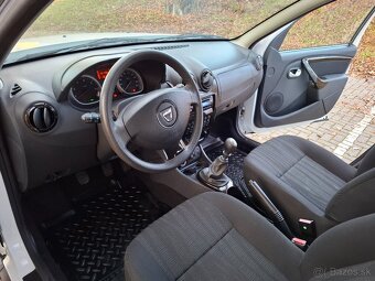 Dacia Duster 1.6i 4x4 - 14