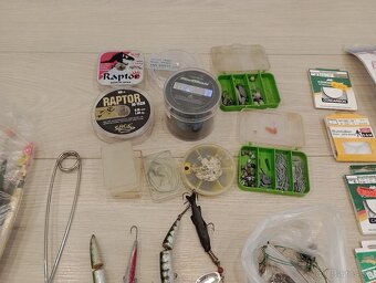 mikina BANK BOUND -nova, rybarske veci.,blinkre,nastrahy... - 14