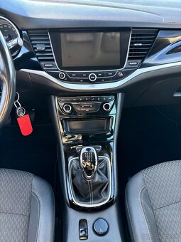 Opel Astra Sport Tourer ST 1.6 CDTI 110k ECOTEC ODPOČET DPH - 14