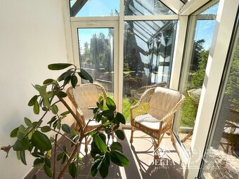 DELTA - NA PREDAJ RODINNÝ DOM + samostatný apartmán vhodný n - 14