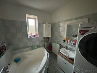Exkluzívne Rodinný dom 4izby+garaž+terasa,Cabaj-Riegler - 14