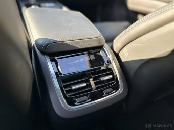 Volvo XC60 B5 R-Design - 14