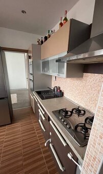 3-izbový byt v Podunajských Biskupiciach hneď vedľa OC Hron - 14