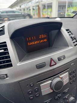 Opel Zafira B - 14