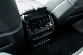 BMW X6 xDrive 40i - 14