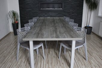 jedálenský stôl pre 8-10 ľudí  300cm x 110cm - 14