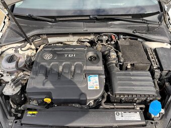 Predám Volkswagen Golf 7 2.0 TDI DSG R-Line (bez AdBlue) - 14