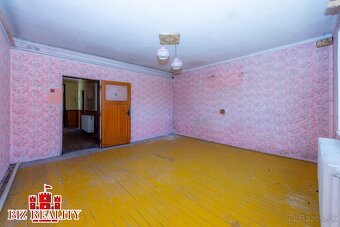 NA PREDAJ | Rodinný dom Drietoma, časť Brúsne - 14