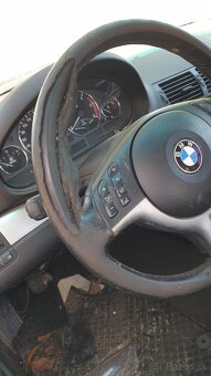 BMW e46 330xd+druhe auto na náhradné diely - 14