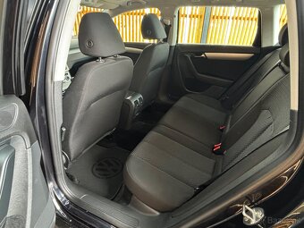 Volkswagen Passat Variant 1.6 TDI BMT Trendline - 14