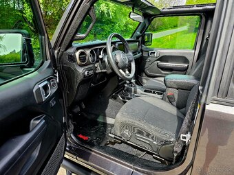 Jeep Wrangler Sport JL, 35" Pneu, 3,6 V6, DPH, NEBOURANÉ - 14