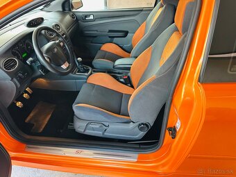 FORD FOCUS ST 2.5 benzin 166kw dovoz Svajc - 14