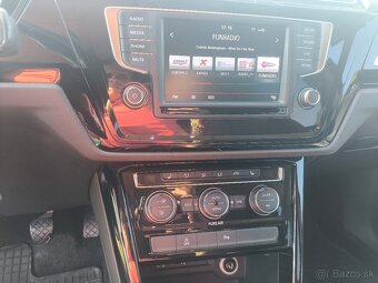 Volkswagen Touran 2.0TDi 110kw 7 miestne - 14
